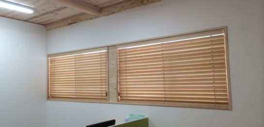 木製ブラインド